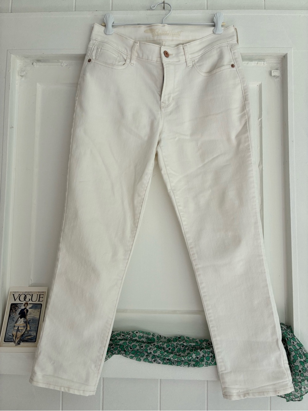 Sweetheart by Old Navy White Women's Straight-Leg Jeans